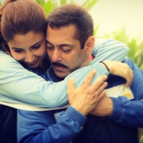 Salman and Anushka in a scence of movie